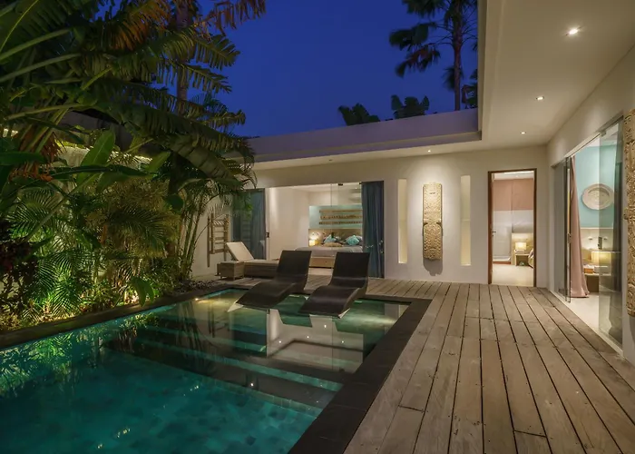 Villa Cuatro : Amazing 3Br Villa In Seminyak - Perfect Location